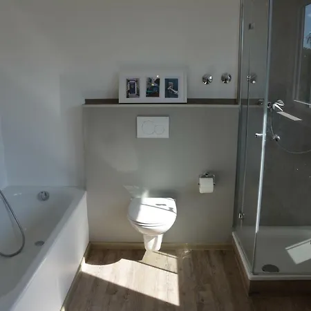 Ferienwohnung Nordic Roof * 埃朗根